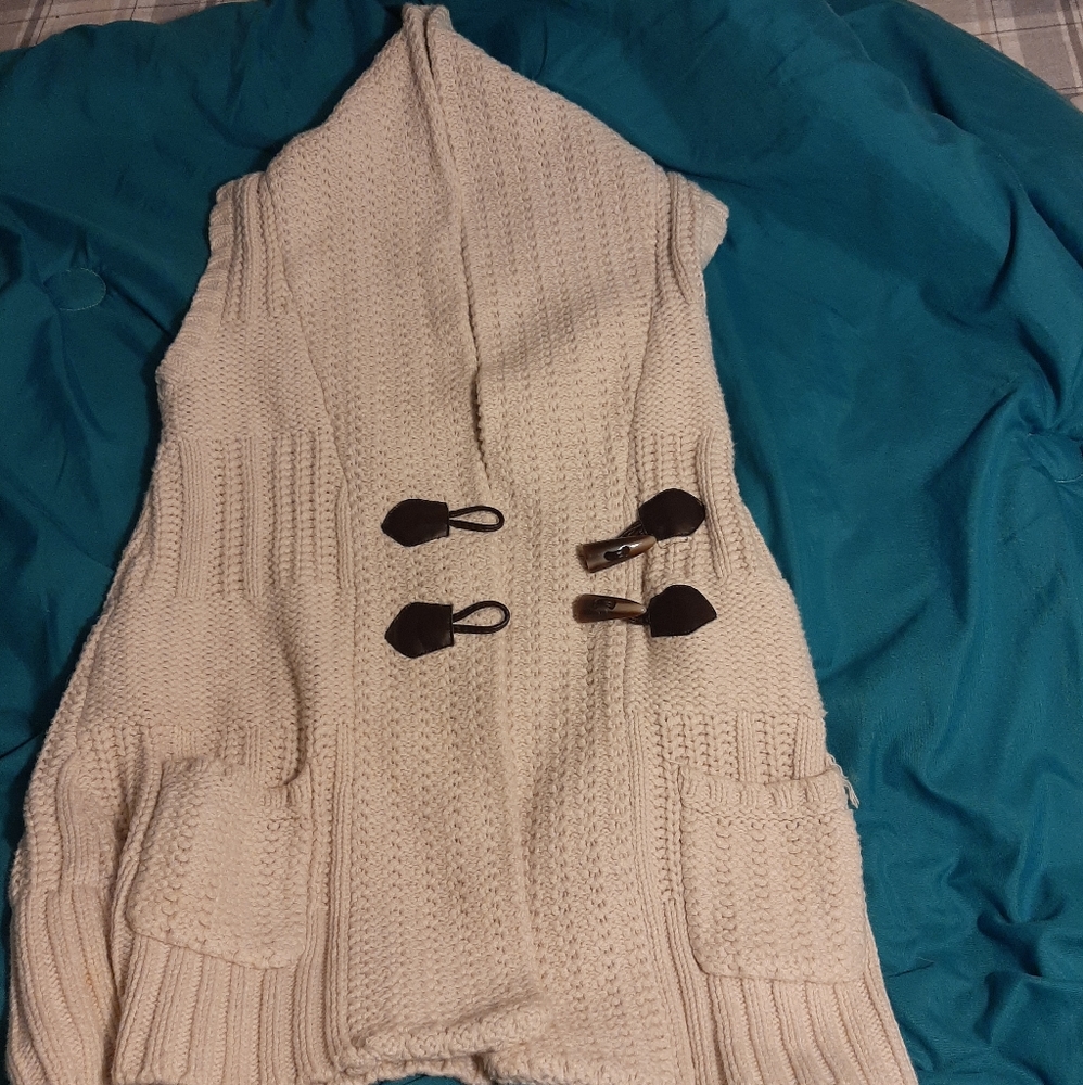 Sweater Vest